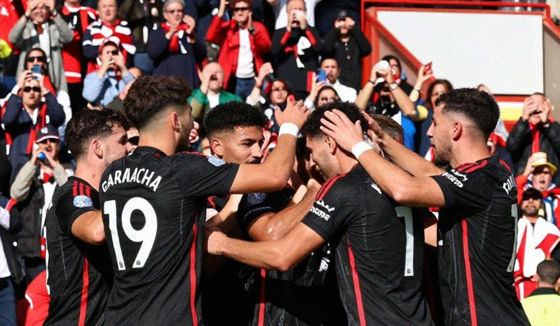 Crystal Palace – Newcastle: Hiệp một 'đôi công rực lửa' và khoảng cách giữa tiêu đề với bảng dữ liệu