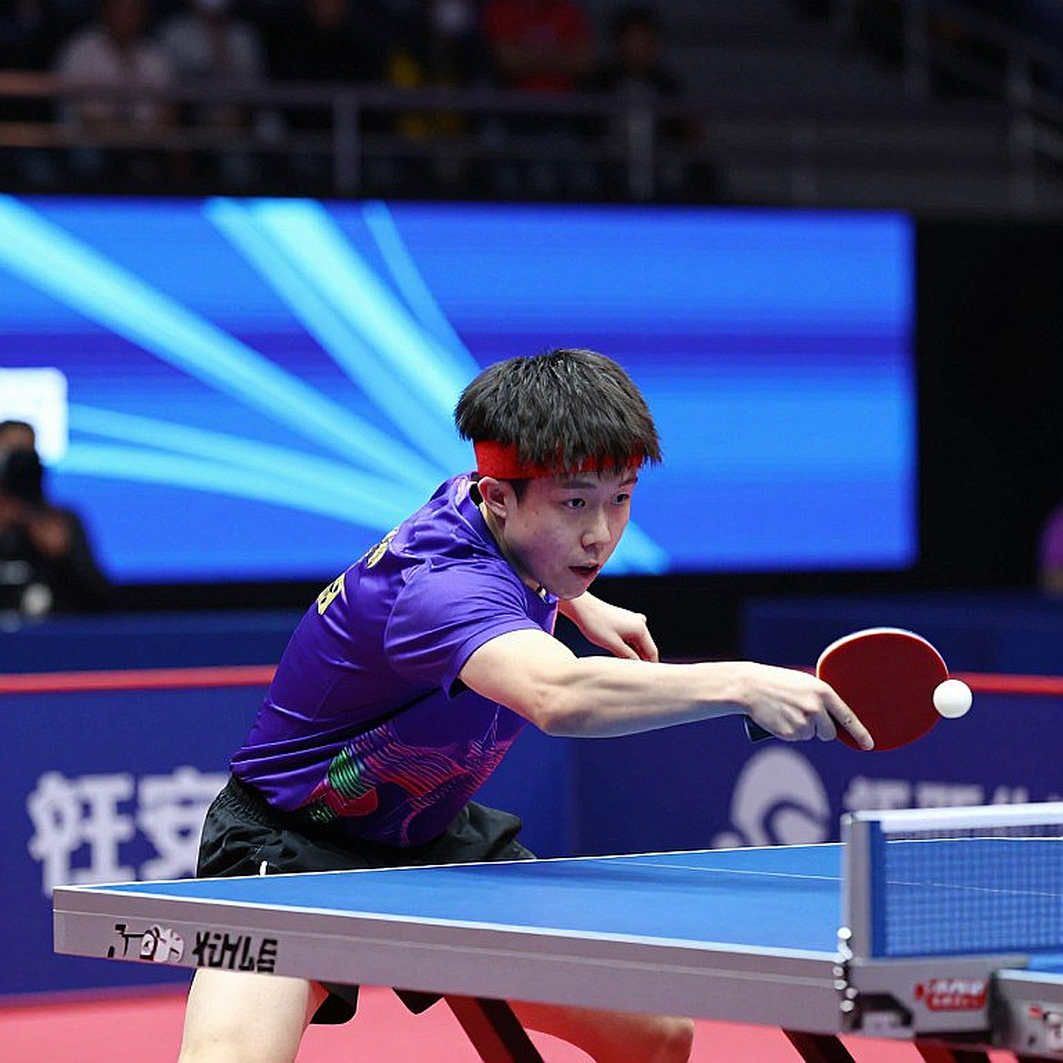 Cú đúp bảo vệ ngôi vương U21 Anh: Pashley và Trumpauskas và bài toán round-robin 10 người