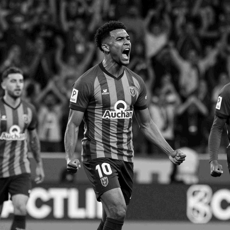 Cú đá phạt thứ 101 của Messi: bàn thắng đẹp, nhưng cấu trúc phía sau mới đáng bàn