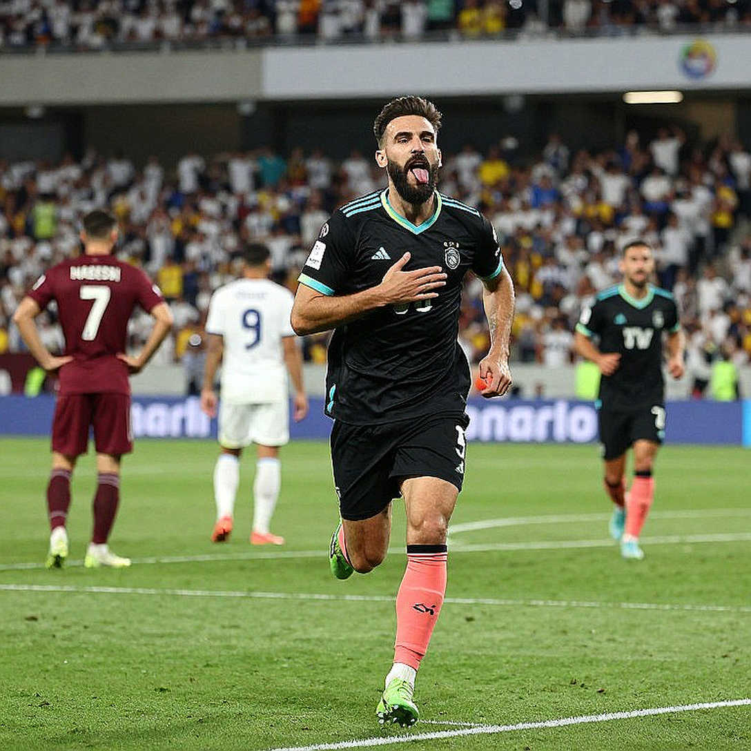 Alex Scott, Declan Rice, and the Trap of a 7-0 Win Alex Scott, Declan Rice, and the Trap of a 7-0 Win