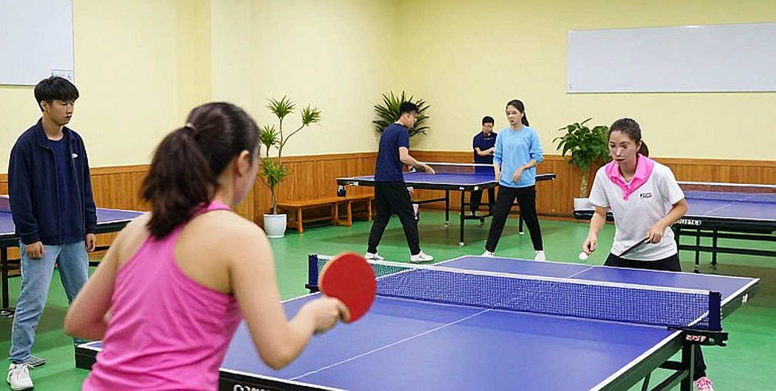 China Smash 2026: Hai game deuce của Kanak Jha và khoảng cách thật của bóng bàn Mỹ