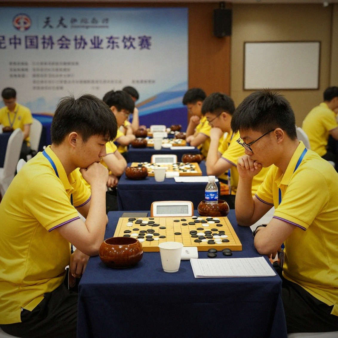 Olympiad cờ vua 2026: Ngọn đuốc đã tới Samarkand, ba dòng dữ kiện thì chưa Olympiad cờ vua 2026: Ngọn đuốc đã tới Samarkand, ba dòng dữ kiện thì chưa