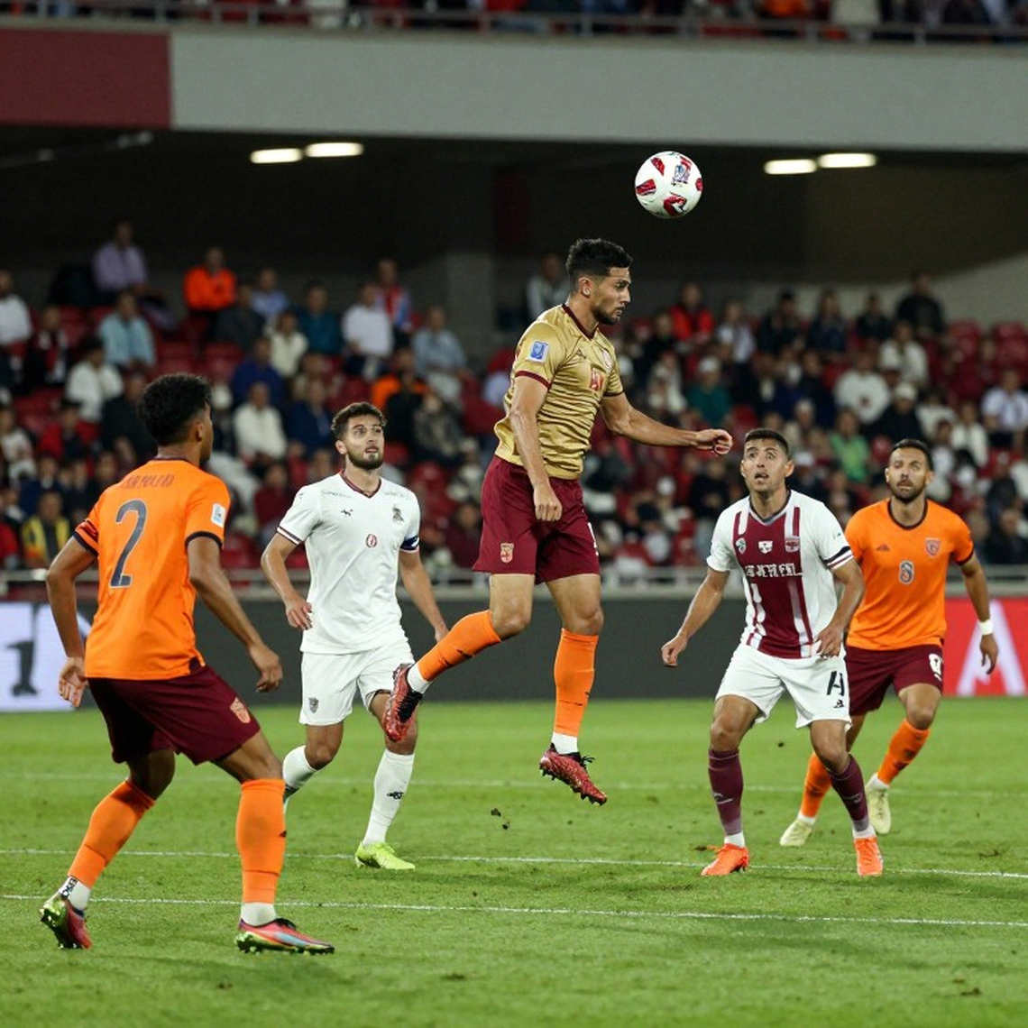 Tiếng Cười Không Hề Vô Hại: Khi Cầu Thủ Milan Trêu Đùa Định Kiến Derby Tiếng Cười Không Hề Vô Hại: Khi Cầu Thủ Milan Trêu Đùa Định Kiến Derby